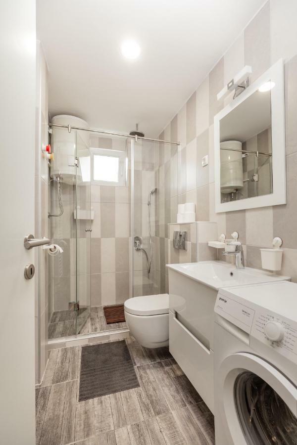 Apartman Gloria 2 Belgrado Exterior foto